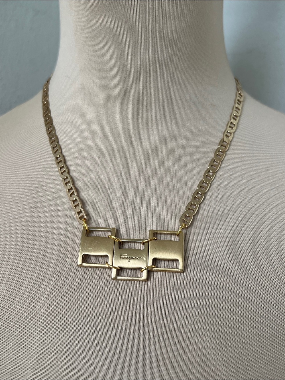 Custom Vintage Ferragamo Hardware Necklace Gold Mariner Link Chain 17”